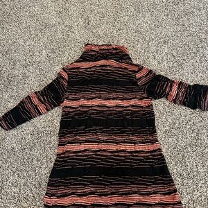 Elegant Black and Pink Striped Long Sleeve Top